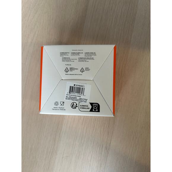 Le Creuset Mini Round Cocotte in White - NEW - Picture 6 of 10